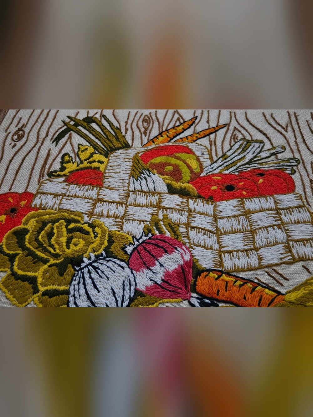 Vintage Crewel Embroidery Vegtable - Picture 3 of 8